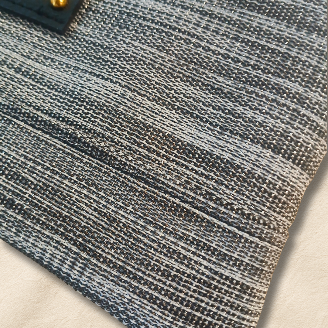 Classic Wristlet - Silvery Black