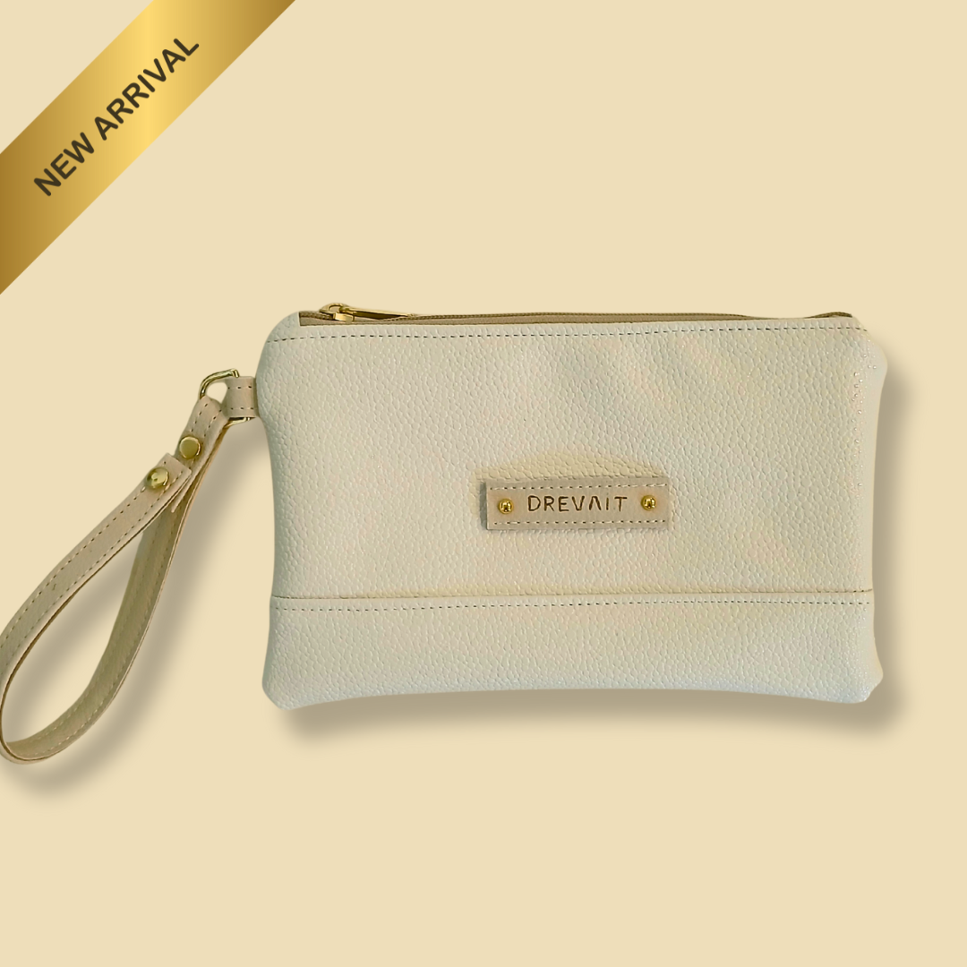 Classic Wristlet - Natural Pebble