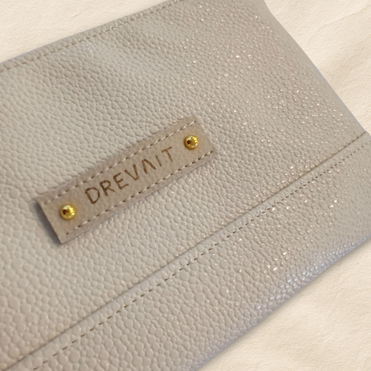 Classic Wristlet - Natural Pebble