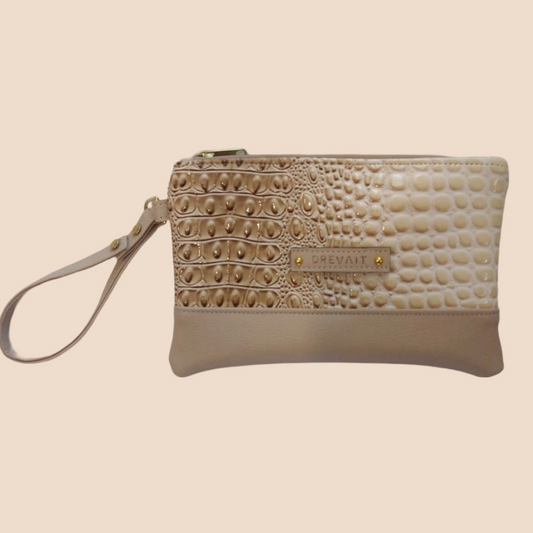 Classic Wristlet - Marshmallow/Blush