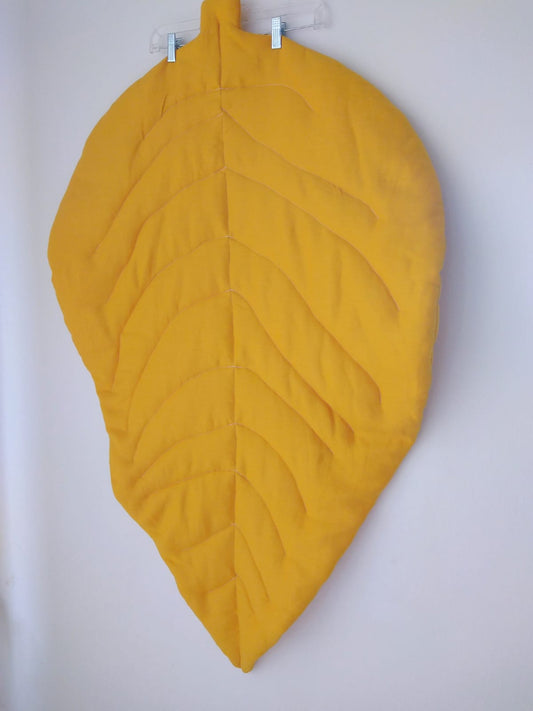 Home Decor Linen Leaf Mat - Mustard