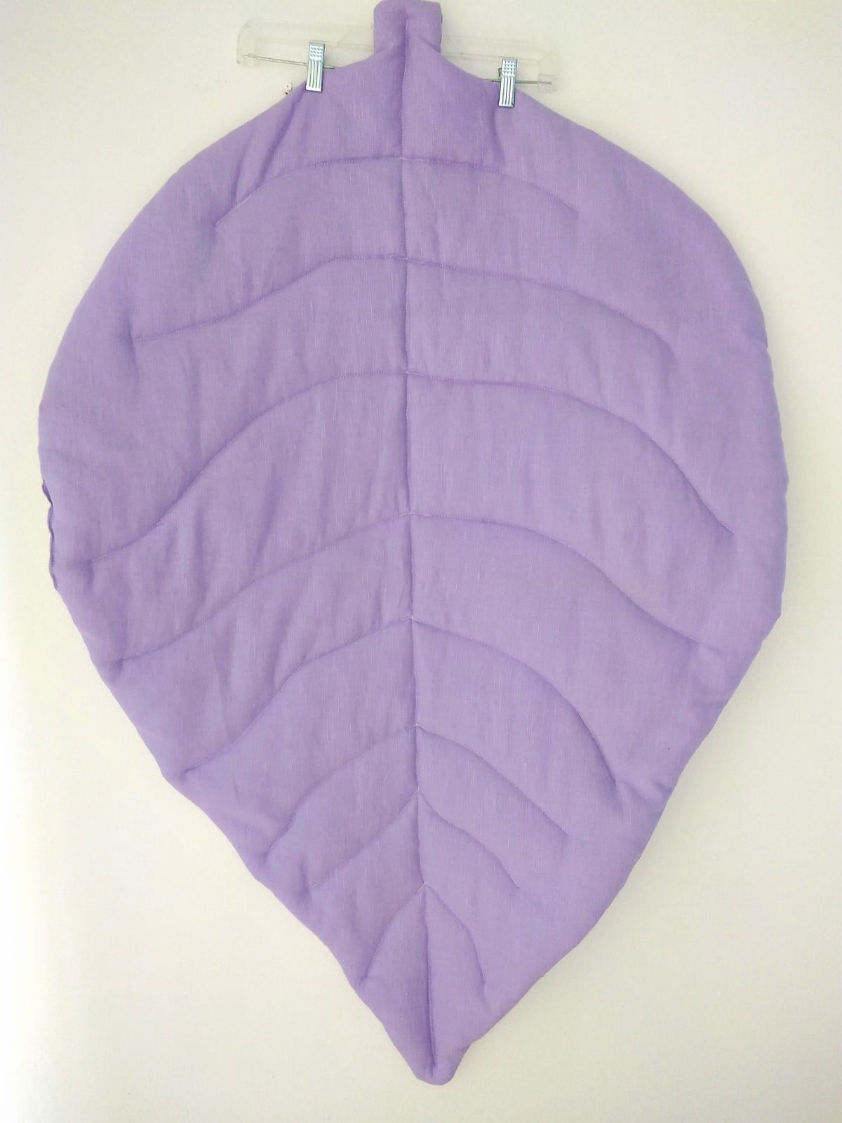 Home Decor Linen Leaf Mat - Lilac